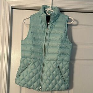 Talbots XS winter vest in mint